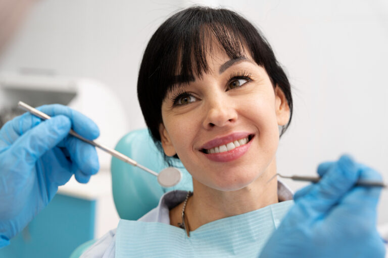 Implantodontia: O que é, indicações, valores 1 Implante dentario