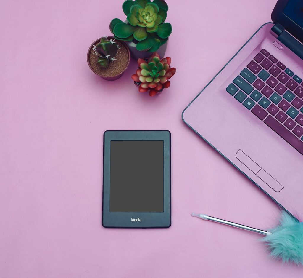 O que é e quais os benefícios do Kindle? 2 Acessorios para Kindle