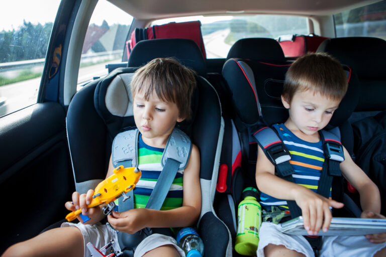 Como levar as crianças para viajar? Onde ir? 1 viajar com crianca de carro