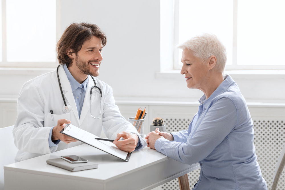 Plano de Saúde Empresarial com Cobertura Nacional: O Que Observar Antes de Contratar 4 medico geriatra